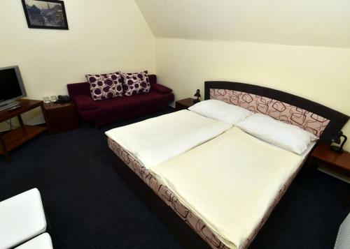 Hotel U Jez�rka