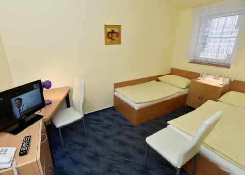 Hotel U Jez�rka