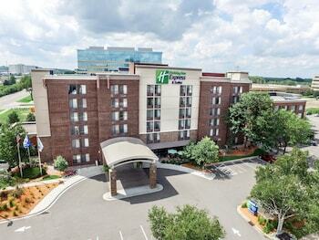Hotel Le Bourget Aero Suites, An Ascend Collection