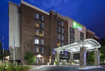 Hotel Le Bourget Aero Suites, An Ascend Collection