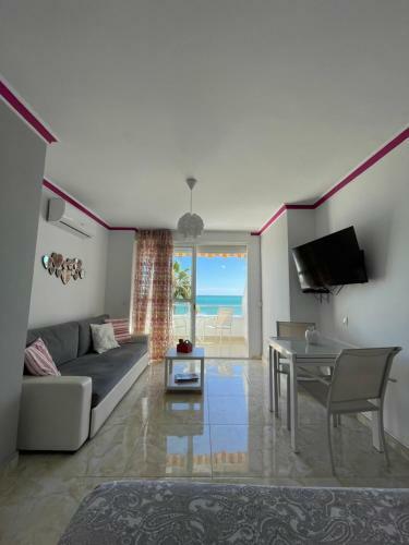 Apartamento Roca Chica. Studio - First Line Beach