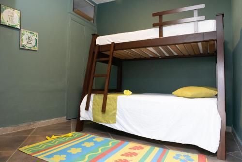 Apartamento Hermosa Casa Con Excelente Ubicaci�n Laureles