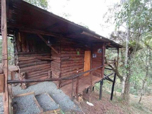 Encantadora Caba�a Cerca A Cali Jacuzzi Smart Tv