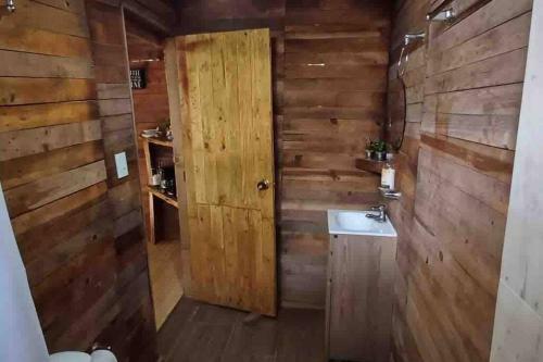 Encantadora Caba�a Cerca A Cali Jacuzzi Smart Tv