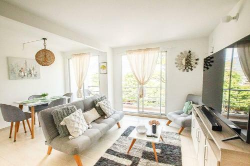 Espectacular Apartamento En Excelente Sector