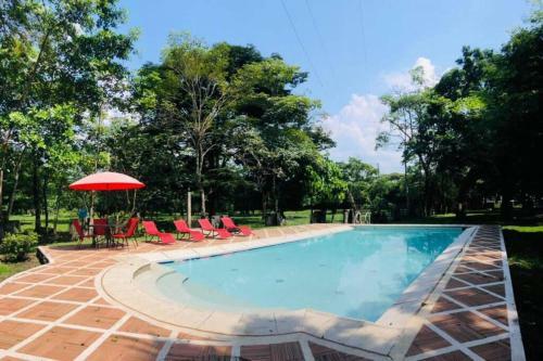 Agradable Finca Campestre Familiar Con Piscina