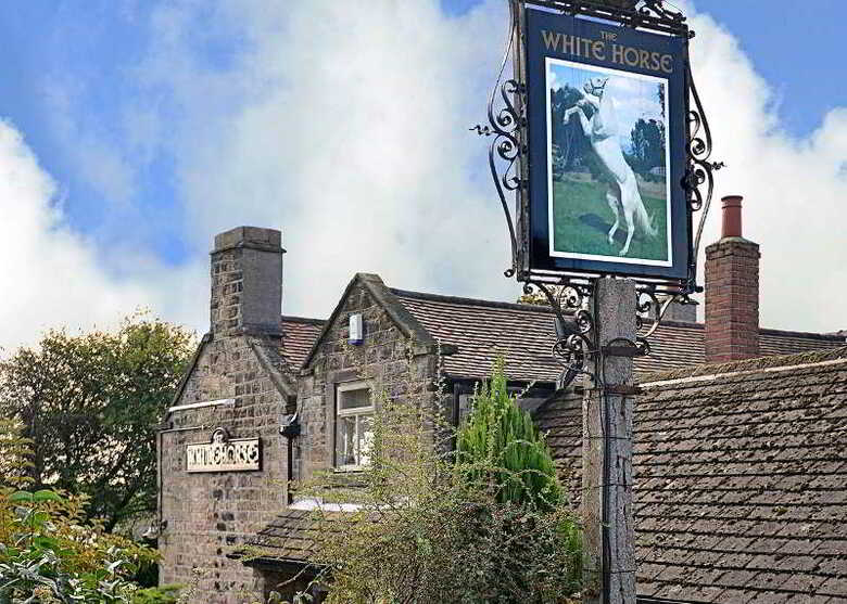 Hotel The View At The White Horse Woolley Moor