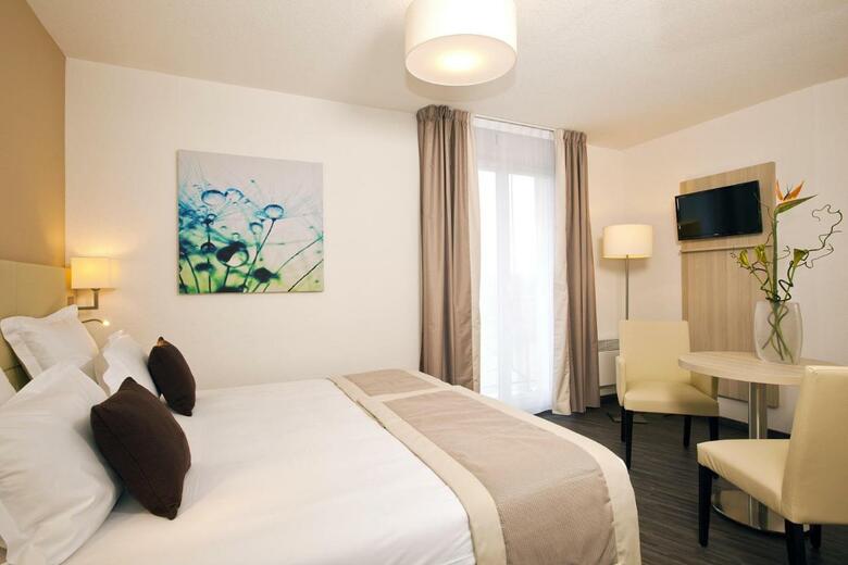 Aparthotel Residhome Neuilly Bords De Marne
