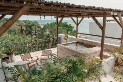 Hotel Makani Luxury Wanderlust