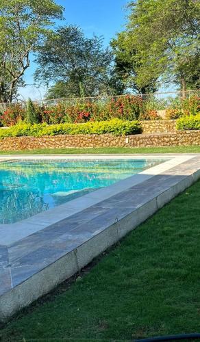 Villa Elegante Casa Campestre Con Piscina