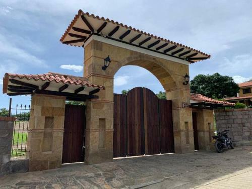Caba�a Colonial Vista Verde