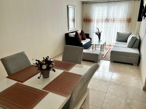 Apartamento Cerca Al Rio Y Complejo Deportivo