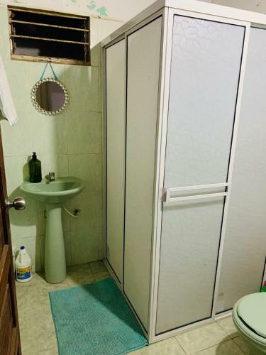 Habitaci�n Amoblada Con Aire