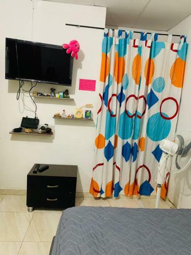 Habitaci�n Amoblada Con Aire