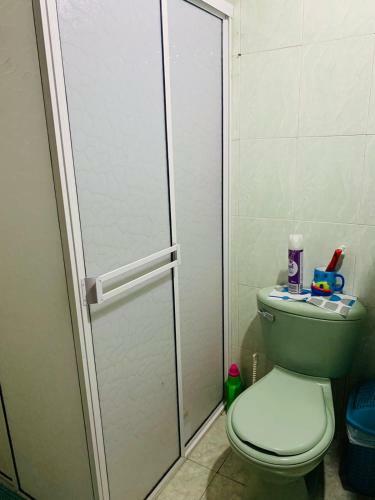 Habitaci�n Amoblada Con Aire