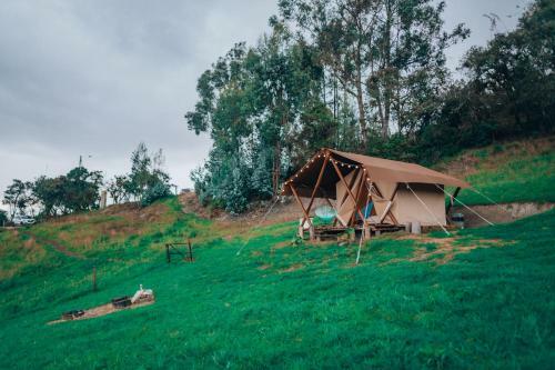 Glamping Rio Frio Tabio