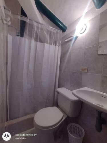 Villa Jard�n Muisca - Casa Chi� Luna A 200mts De La Plaza Mayor