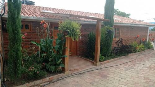 Villa Almafe