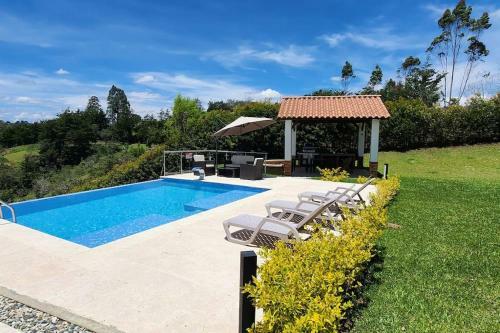 Villa Stvincent Elegant Residence Vistas Incre�bles Piscina