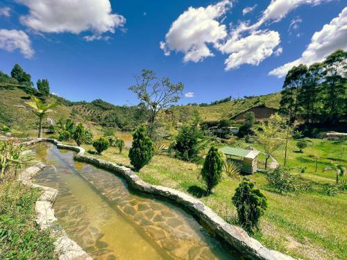 Aparthotel Los Lagos De Jas�