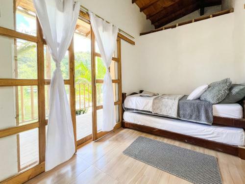 Aparthotel Los Lagos De Jas�