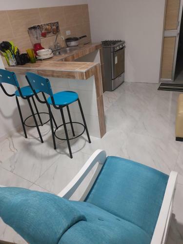 Aparta Estudio Perla Roja