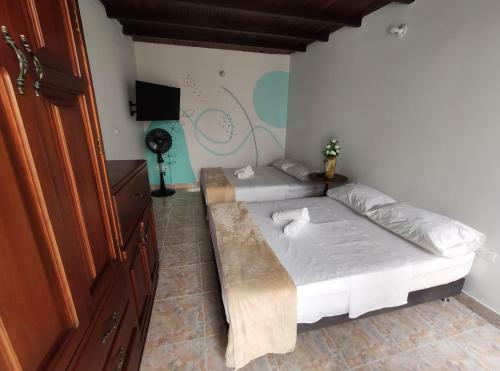 Hostal Colors