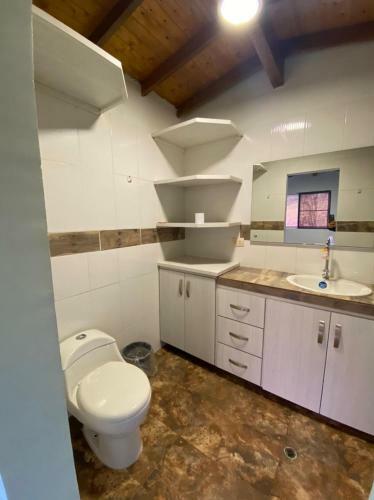 Hotel Hoster�a Blanco Y Negro