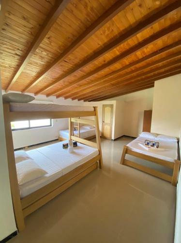 Hotel Hoster�a Blanco Y Negro