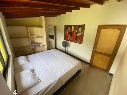 Hotel Hoster�a Blanco Y Negro