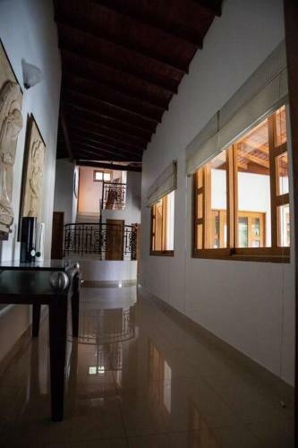 Villa De Lujo Con Piscina Y Tobog�n