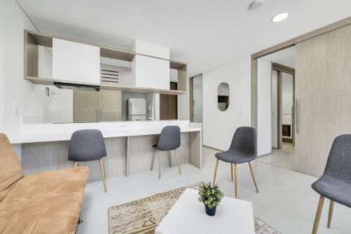 Apartamento Portanova Suites By Adventu