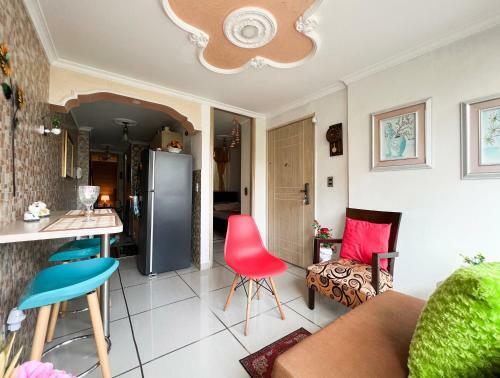 Elegante Apartamento: Sabaneta Central