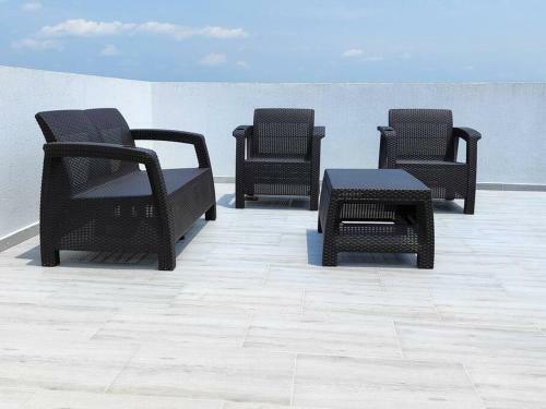 Apartamento Con Terraza Privada