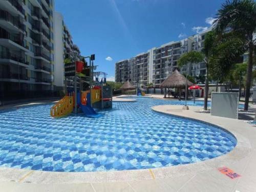 Apartamento En Ricaurte (pe�a Azul La Morada)