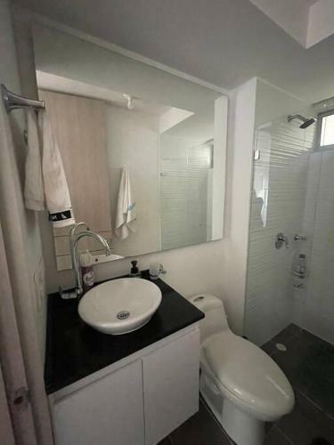 Apartamento En Ricaurte (pe�a Azul La Morada)