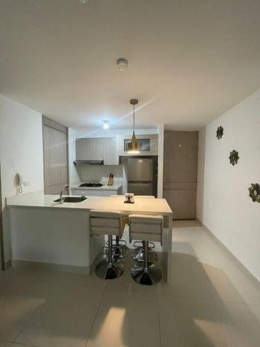 Apartamento En Ricaurte (pe�a Azul La Morada)