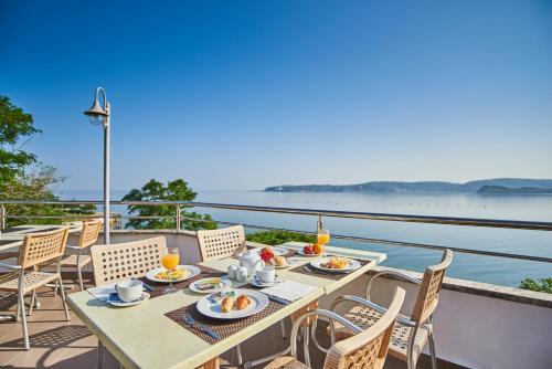 Kanegra Resort