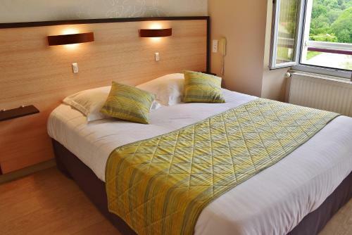 Hotel Logis H�tel Bellevue