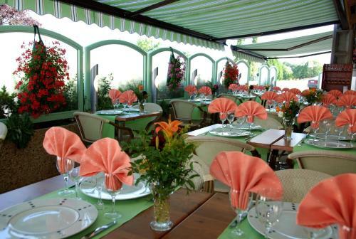 Hotel Logis H�tel Bellevue