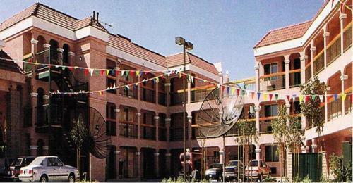 Hotel Downey Inn Luxury Suites
