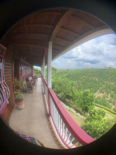 Agroturismo Horizonte Del Quind�o