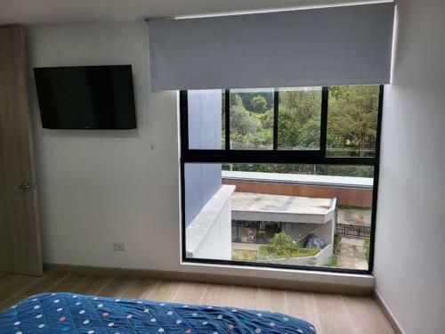 Entire Apartment In El Retiro