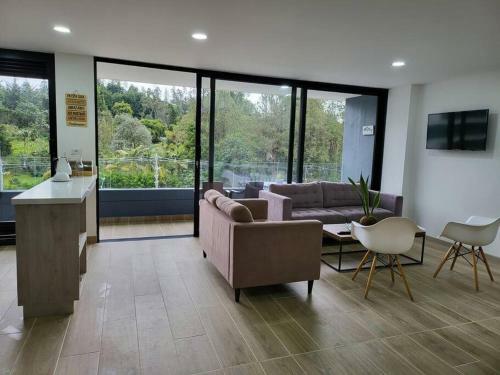 Entire Apartment In El Retiro
