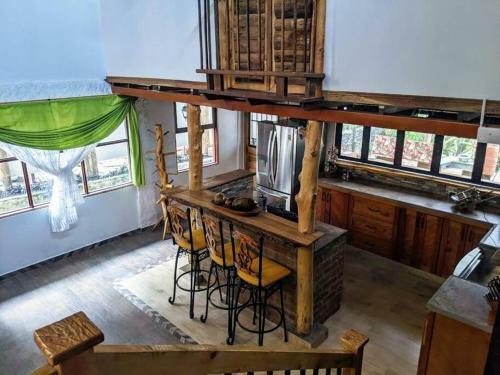 El Encanto Mountain Cabin