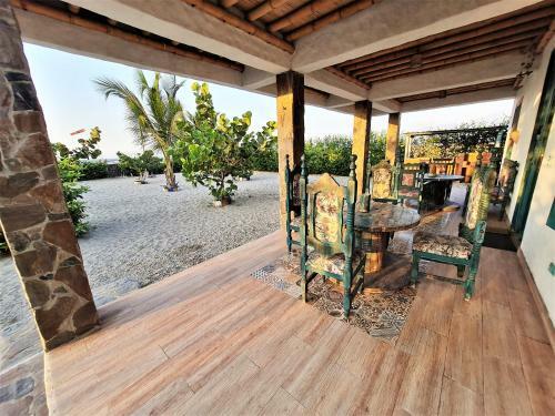 Hotel Chevere Beach Caba�as Sas