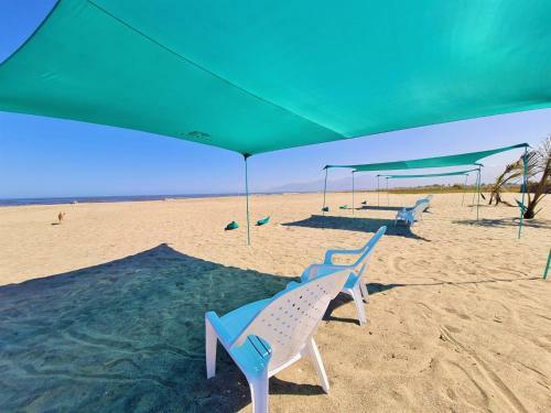 Hotel Chevere Beach Caba�as Sas