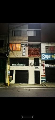 Hotel Fantas�a