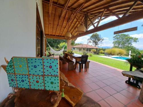 Hermoso Chalet Quimbaya
