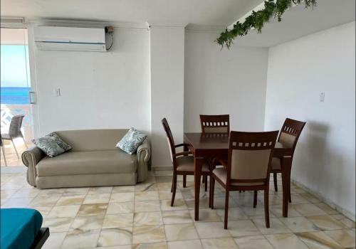 Apartamentos Commodore Frente A La Playa